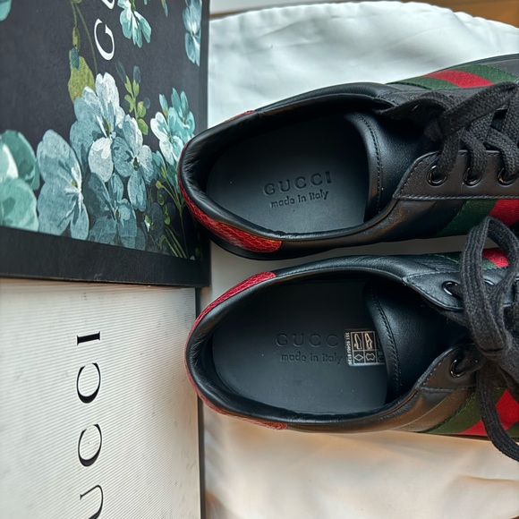 NWT Gucci Ace Black Leather Sneakers with Red and Green Stripe, Size Men’s 8.5-9 - Picture 7 of 14